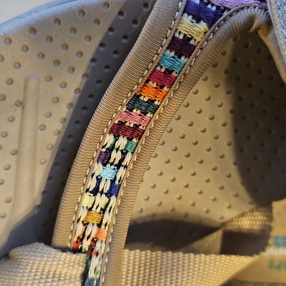 Skechers Tan Sandals - Picture 8 of 11